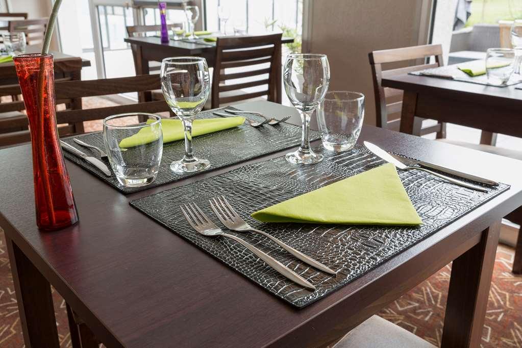 Hotel Du Golf Saint-Laurent 플뢰멜 레스토랑 사진